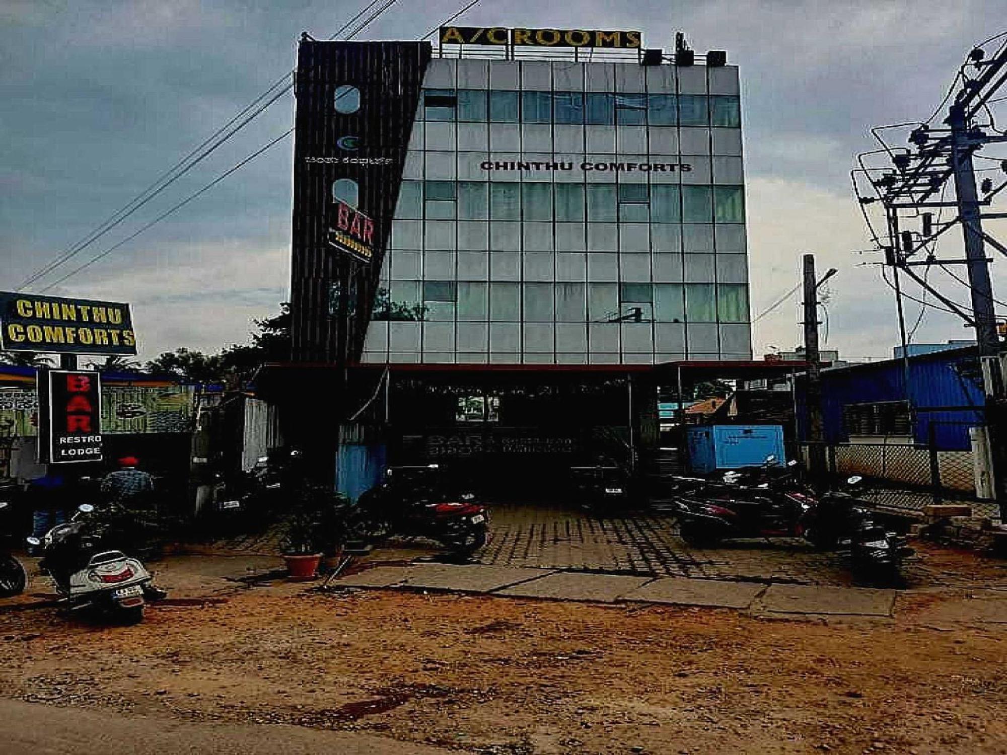 Oyo Chinthu Comforts Tumkur Exterior foto